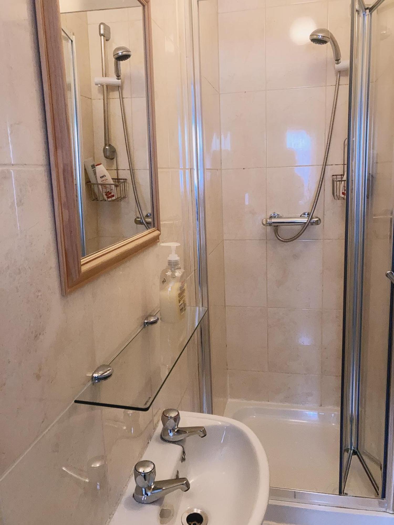 דן לירי Mulgrave Lodge מראה חיצוני תמונה